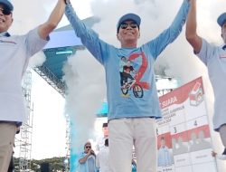 Ketua DPW PAN Sultra ARS Mengajak di Depan Ribuan Masyarakat Sultra Dukung ASR-HUGUA