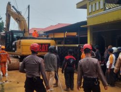 Polda Kepri Siaga Bencana: Evakuasi Tanah Longsor di Batam