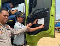 Ramp Check Kendaraan Bus dan Mobil Kontainer di Kota Kendari