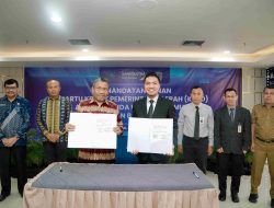 Pemkab Muna dan Bank Sultra Teken MoU dan PKS KKPD, Dorong Efisiensi dan Transparansi Keuangan Daerah