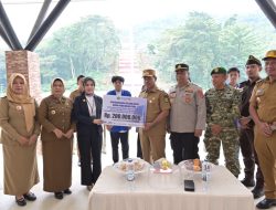 Momentum HANI dan Harganas, Bank Sultra Salurkan Beasiswa CSR Rp200 Juta untuk Mahasiswa UMKOTA